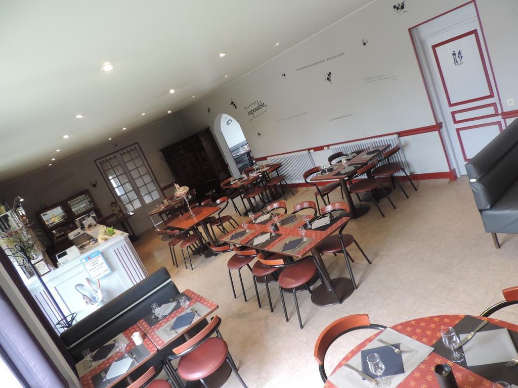 Hotel Restaurant Le Chalet Guemene-Penfao Luaran gambar