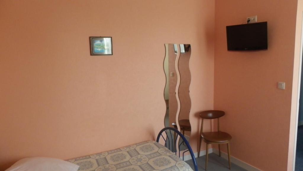 Hotel Restaurant Le Chalet Guemene-Penfao Luaran gambar